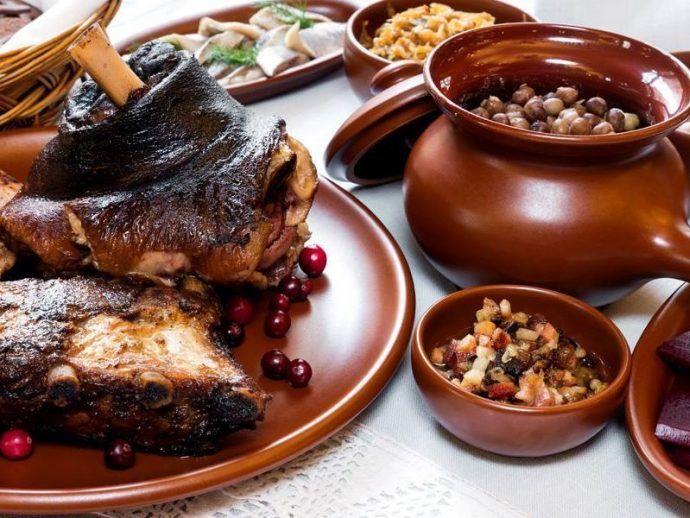 Свиная рулька – одно из популярнейших национальных блюд латышей.jpg